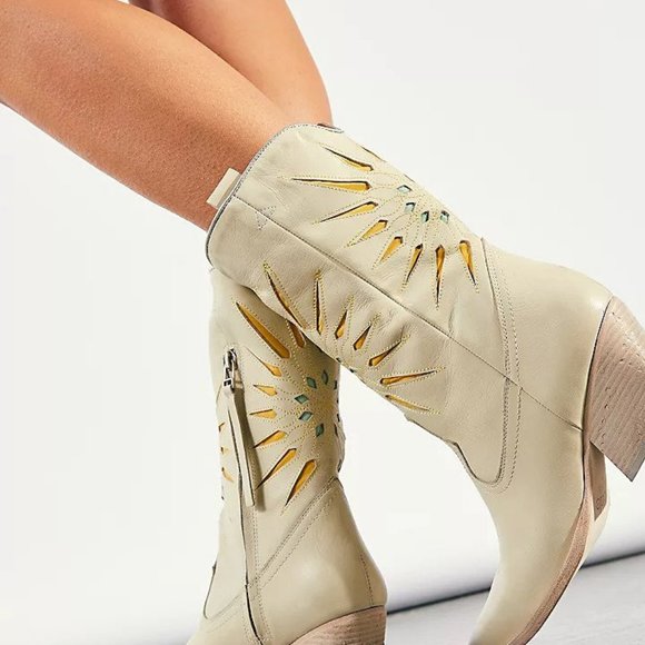 Supernova Western Boots - Size 10 - Picture 7 of 7